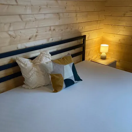 Airpark Ranch Hébergement de vacances Lärz